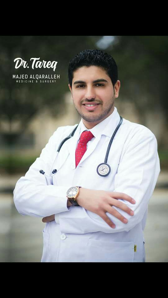 الدكتور طارق ماجد القرالة مبارك التخرج