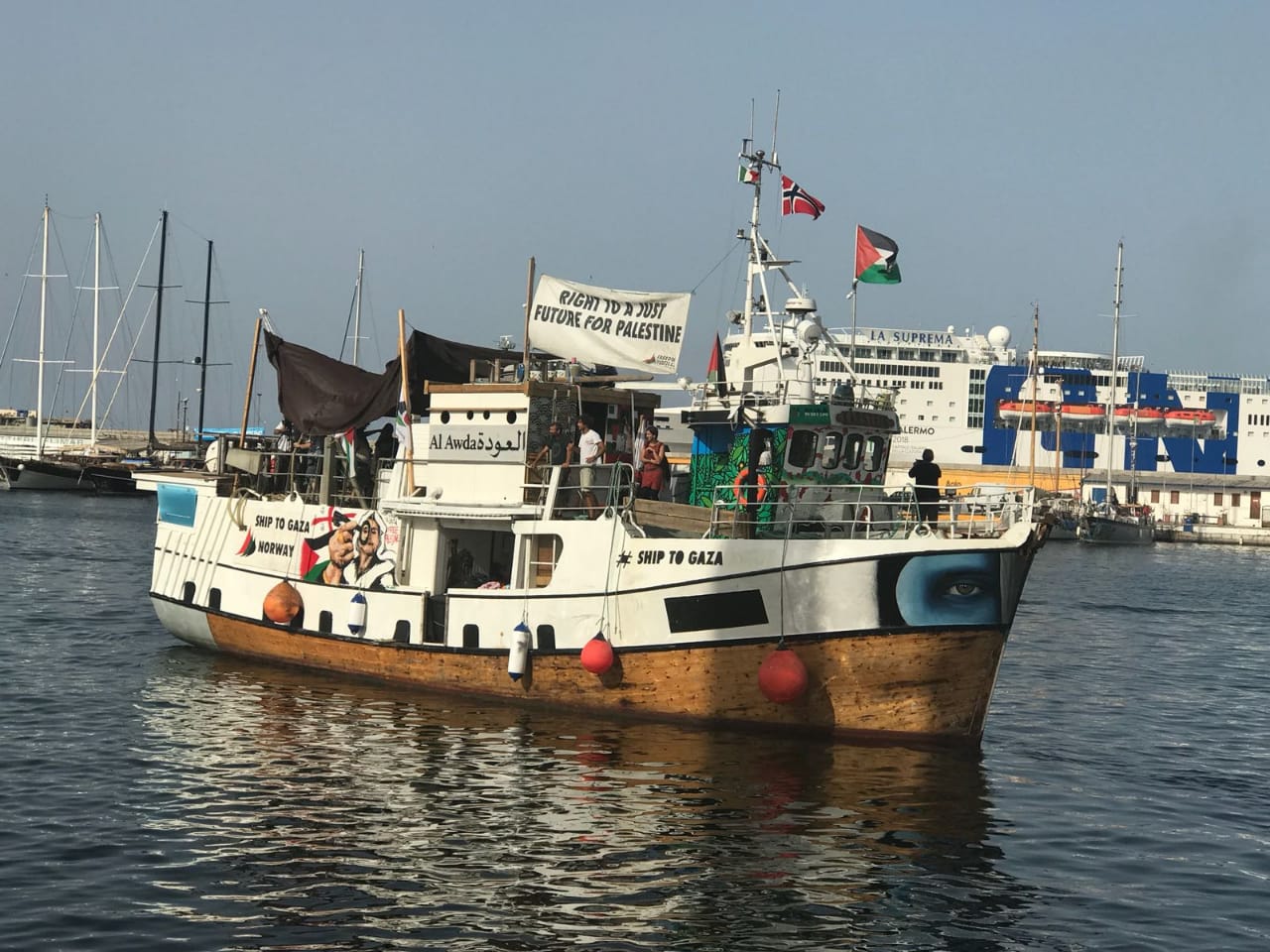 أسطول الحرية يواصل رحلته الأخيرة تجاه غزة