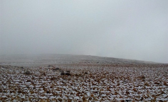 زخات متقطعة من الثلوج السبت فوق مرتفعات جنوب المملكة