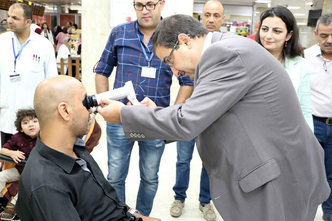 يوم طبي مجاني لفحص شبكيّة العين في مستشفى الجامعة الأردنية... صور