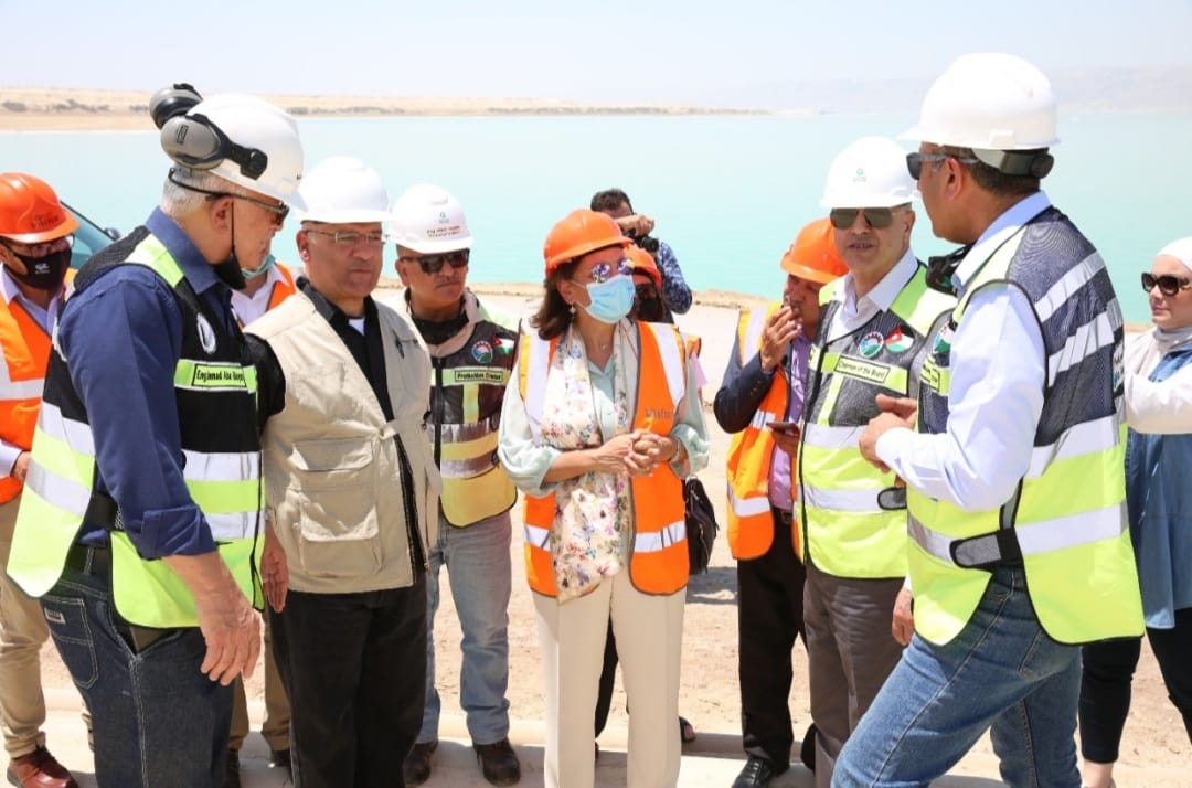 وزيرة الطاقة تزور مصانع شركة البوتاس العربية وتؤكد على أهمية التوسع في المشاريع ذات القيمة المضافة 