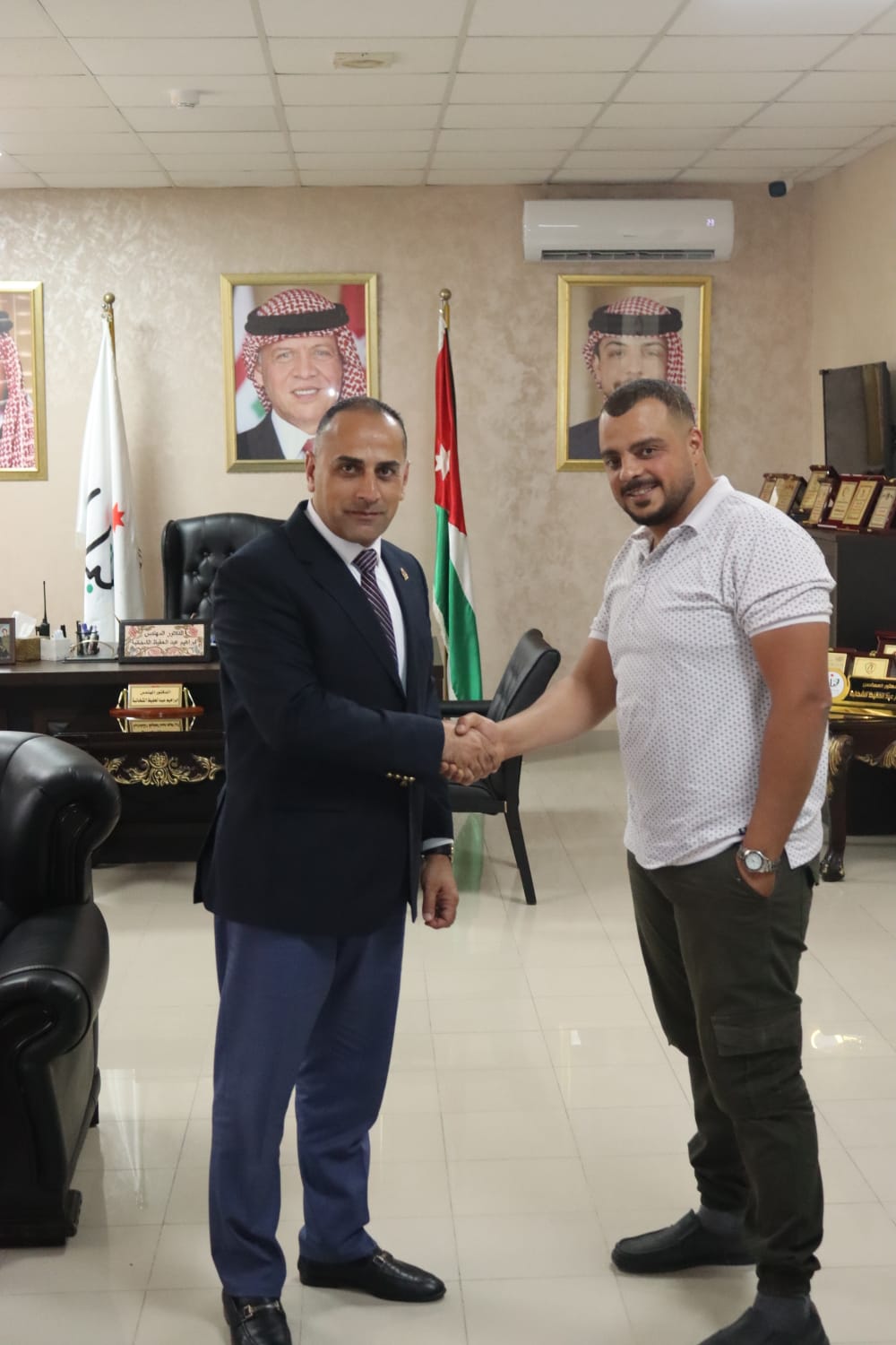 المؤثر الأردني محمد الشغنوبي يلتقي مساعد أمين عام وزارة الشباب