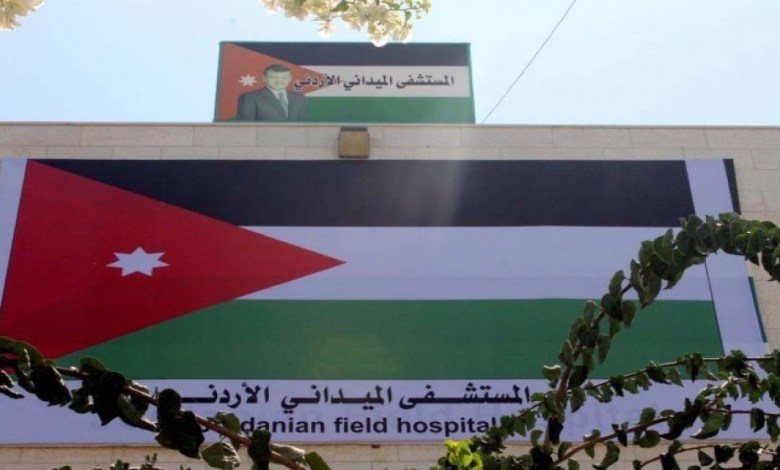 وصول 40 شاحنة تحمل تجهيزات المستشفى الميداني الأردني الثاني إلى رفح لتجهيزه في خان يونس 