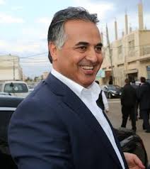 النائب السابق المحامي محمود النعيمات يعلن نيته الترشح للانتخابات.